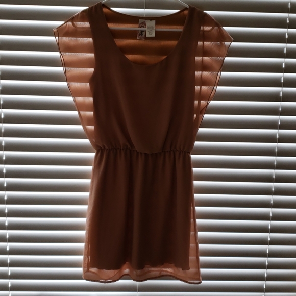 Dress - Picture 3 of 4